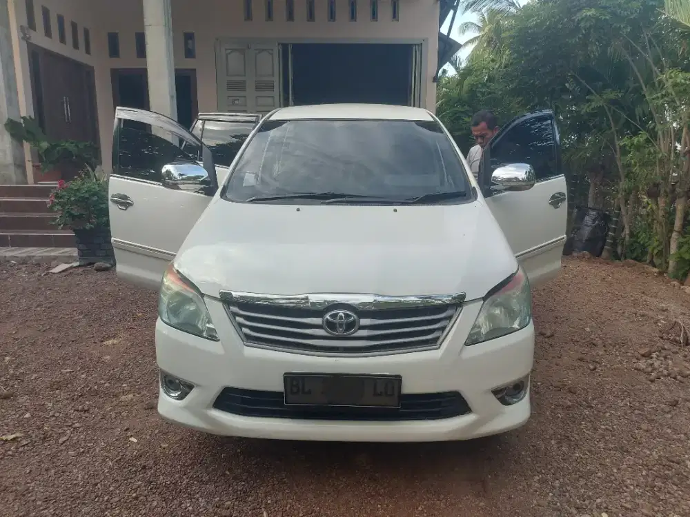 Kijang Innova G 2012 Manual Bensin