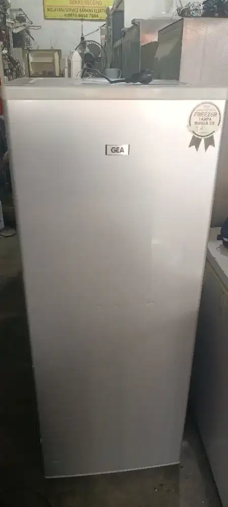 Jual freezer es batu gea, model tidak berbunga es+garansi satu bulan
