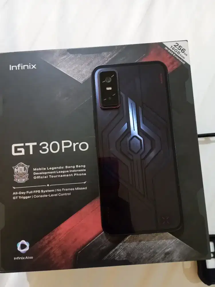 Infinix GT 30 pro 5g ram 8+8/256gb
