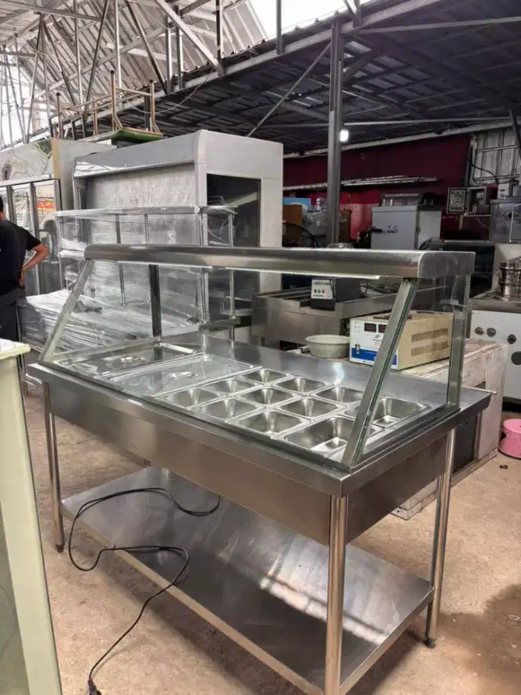 Etalase salad buah
Salad Showcase tanpa listrik
Sumber dingin dari es