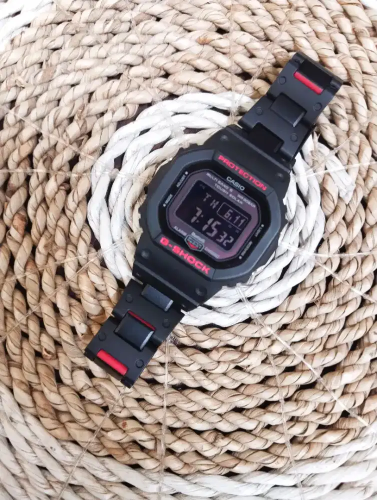 Casio G shock GW b5600 (no seiko, tissot, garmin, protrek, oris, tag)