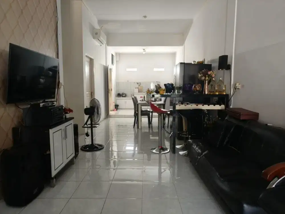 Rumah cantik, murah 1 menit ke Jalan Riau dan ke mal ciputra seraya pekanbaru