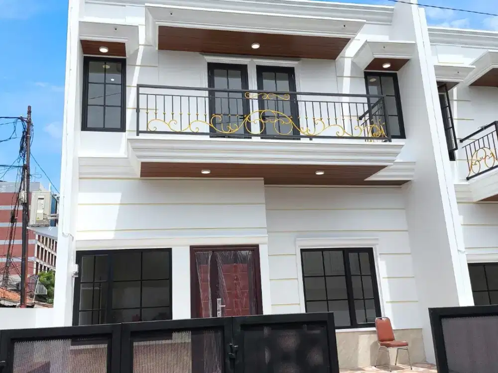 Rumah mewah ready di samping pondok bambu jakarta timur