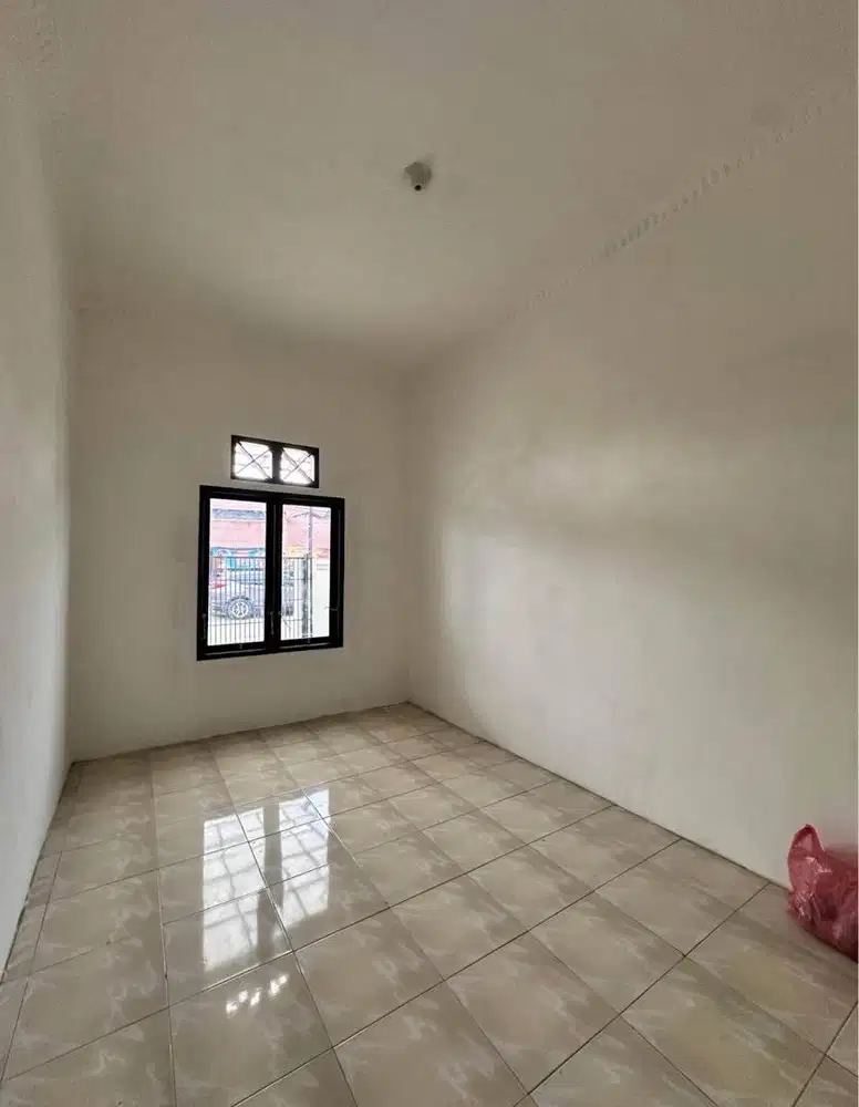 Gan.. jual rumah 2 lantai murah  dekat sma 15 sunggal