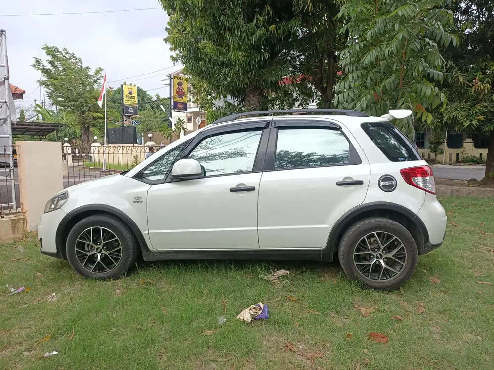 Suzuki SX4 2012 Bensin