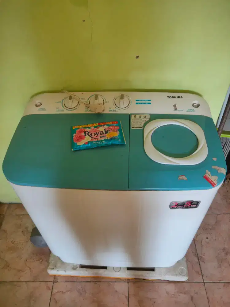 Mesin cuci toshiba