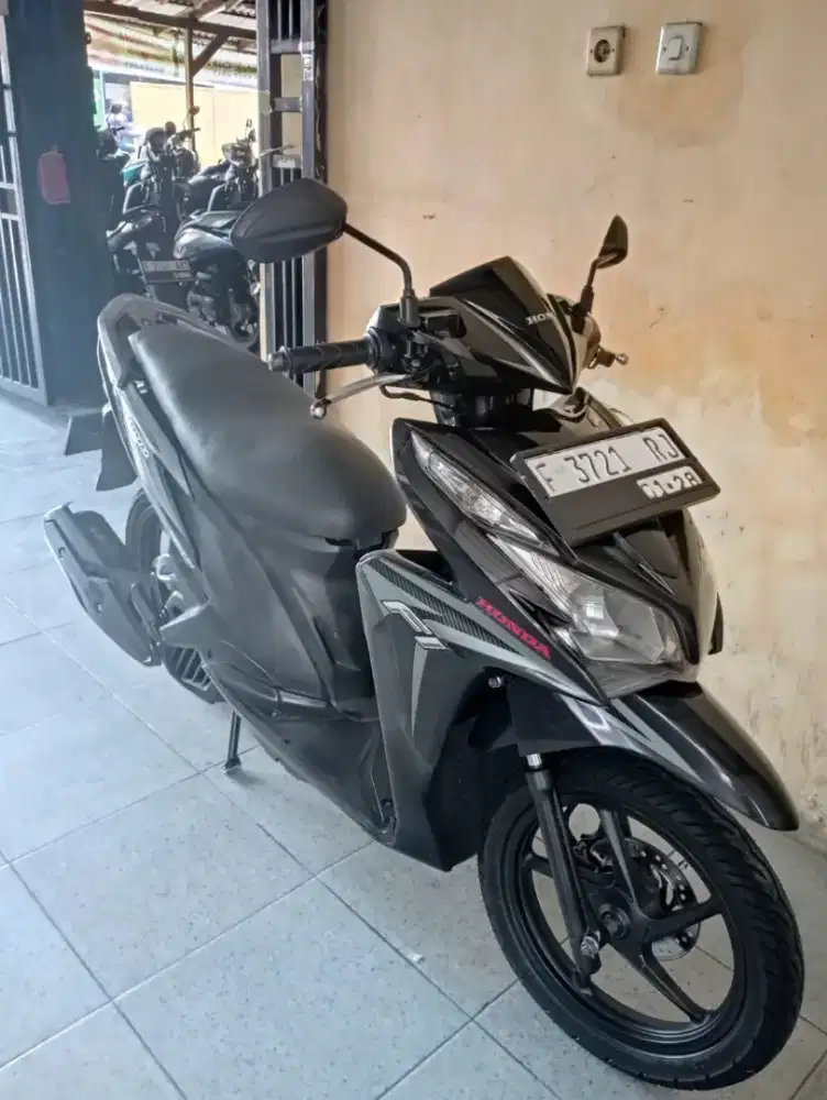 HONDA VARIO 125 KZR