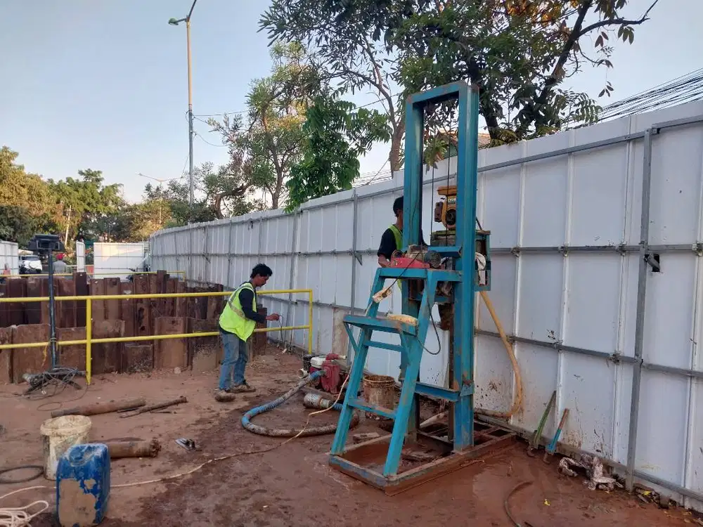 Bor Sumur + Matrial Cipayung