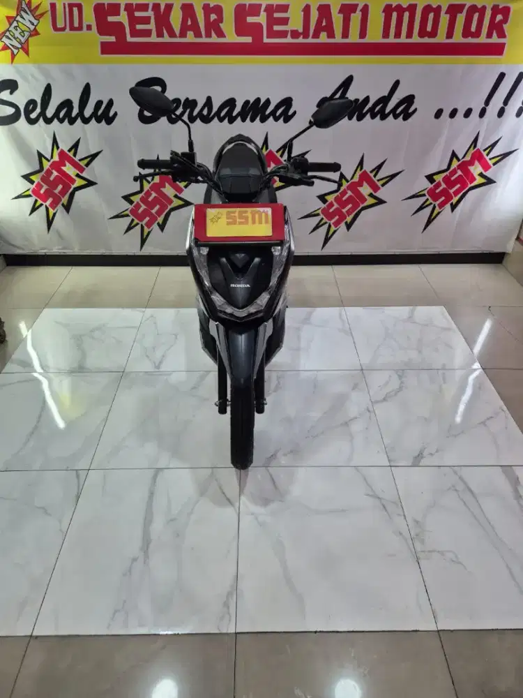 H beat led cbs street