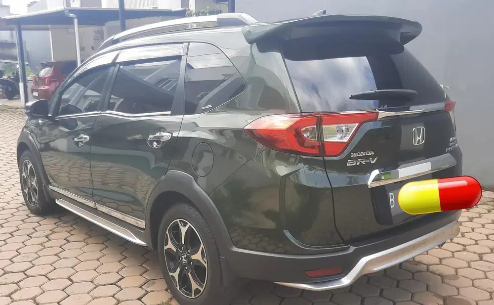 Honda BR-V Prestige automatic km rendah antik simpanan bagus  terawat
