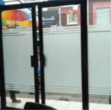 Stiker kaca film blur sanblast buram sticker cutting branding printing