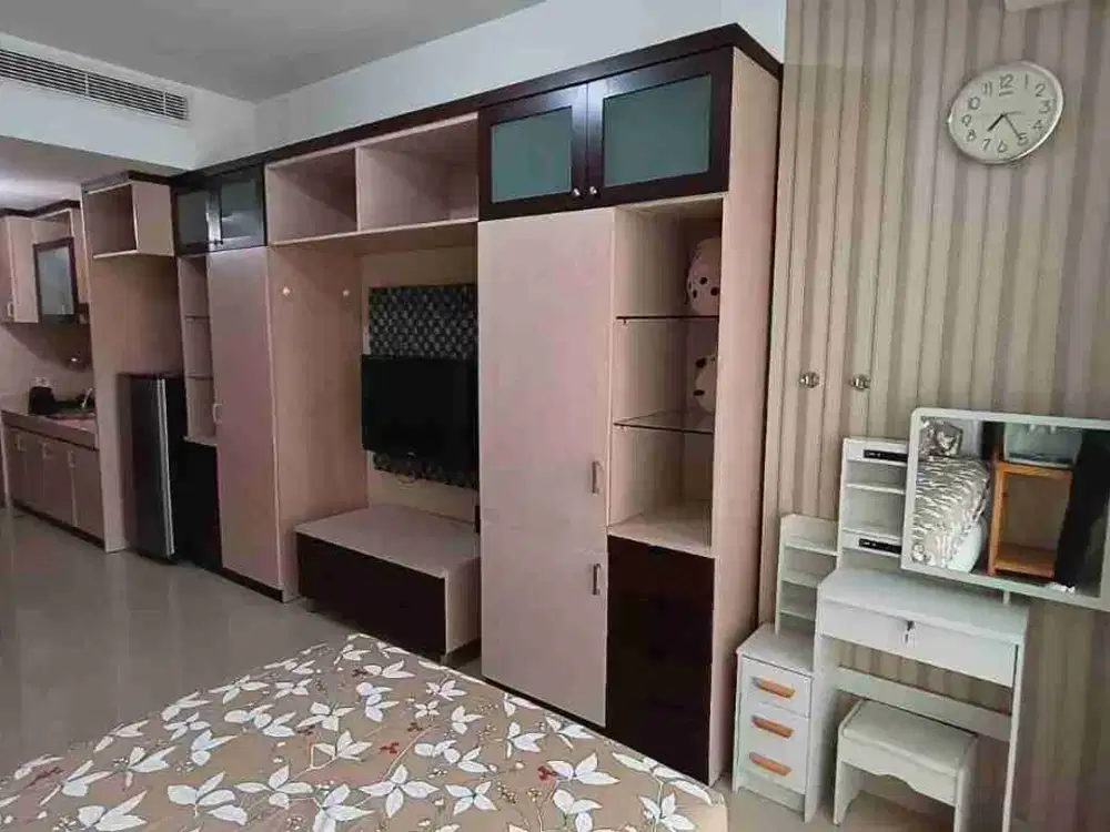 U Residence Tower 1 Studio Furnished Dekat ke Uph