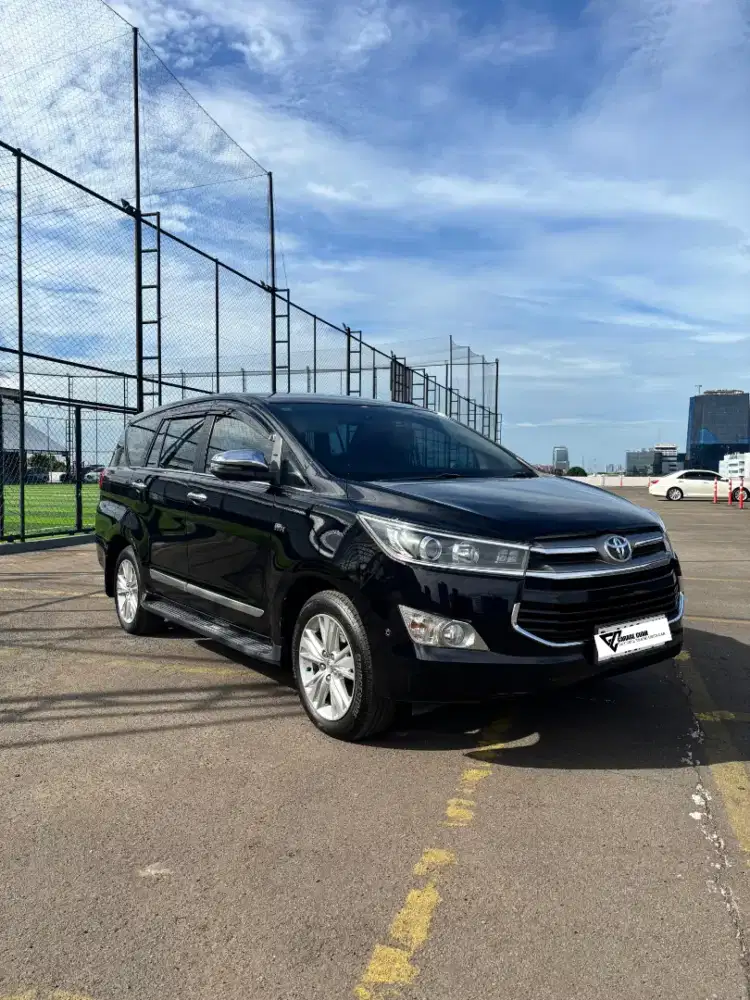 Toyota kijang innova 2.0 Q bensin 2018 Hitam
Km 50rban ANTIK