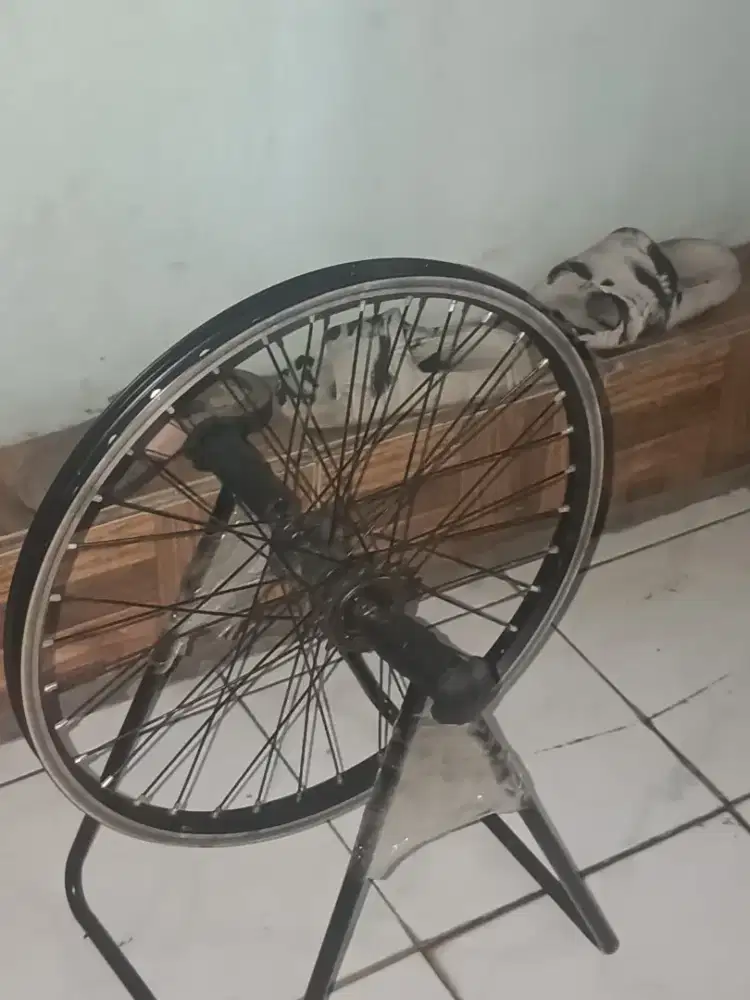 Velg sepeda original polygon razor