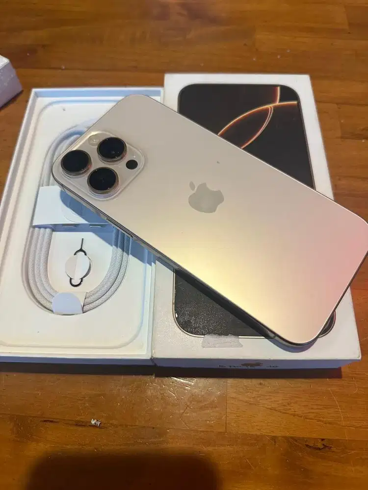 iphone 16 promax 256gb desert titanium