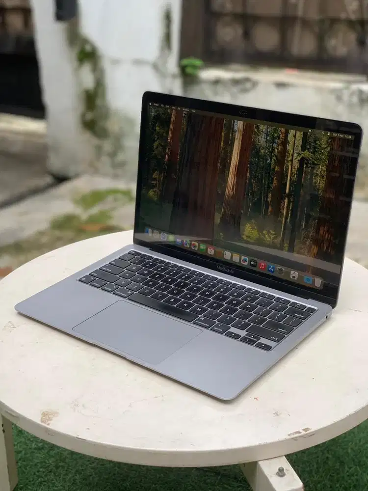 Macbook Air M1 good condition