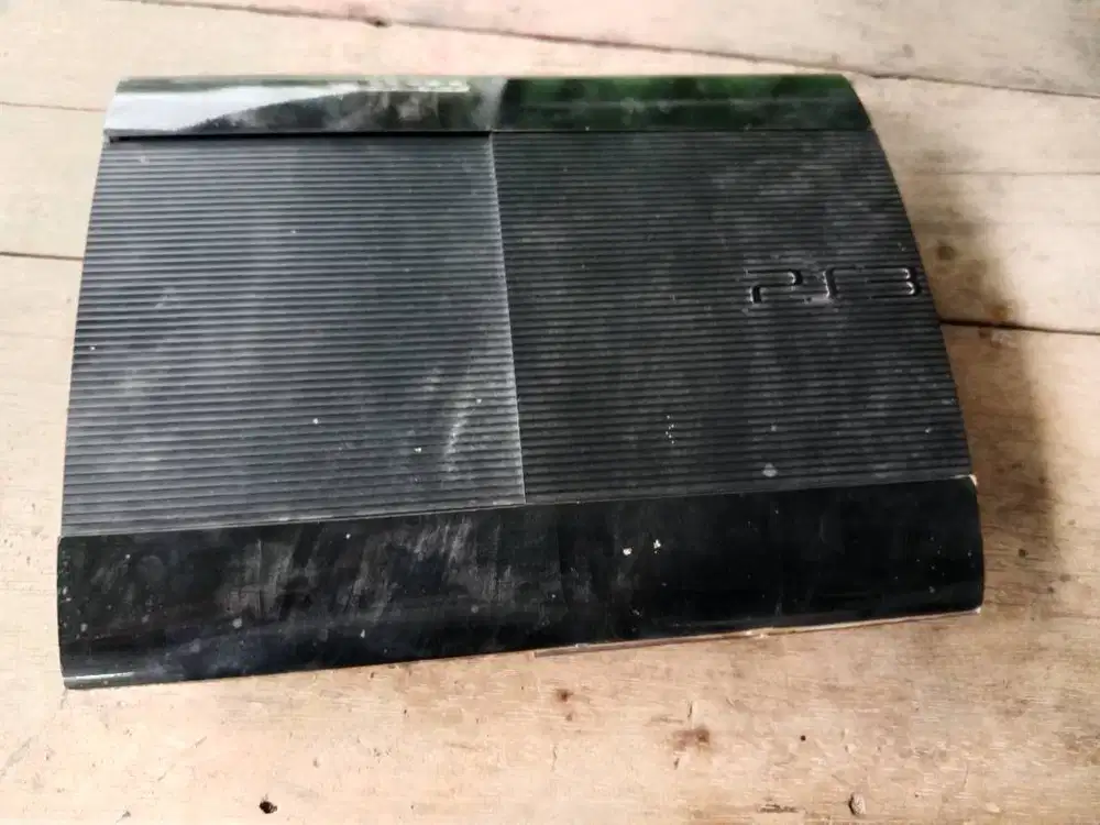 PS 3 Super Slim 500 GB