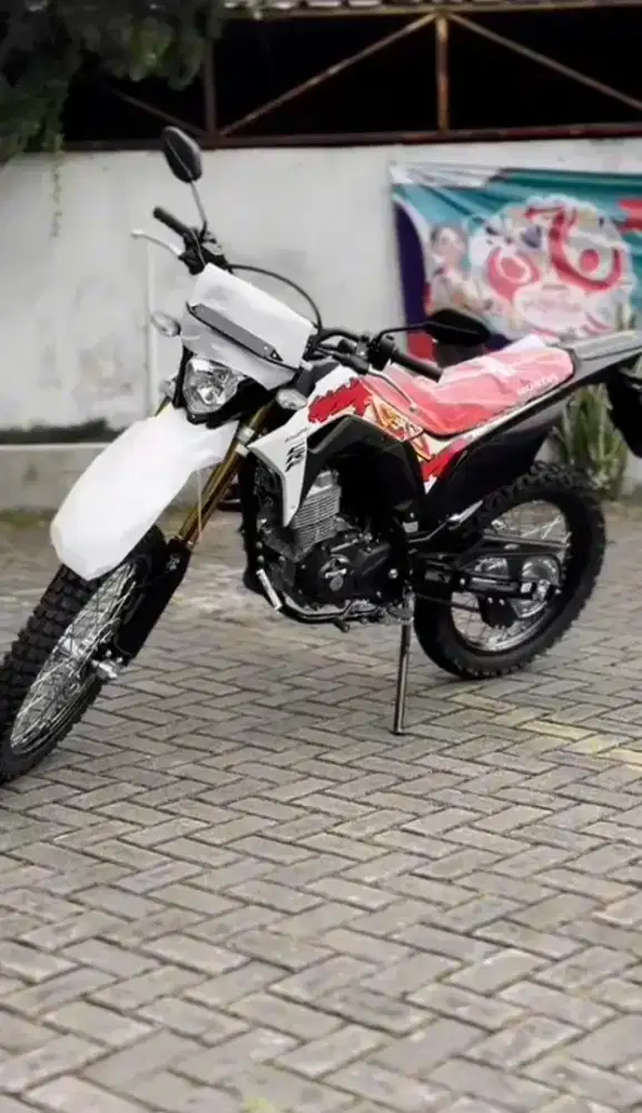 HONDA CRF 150 L WHITE
