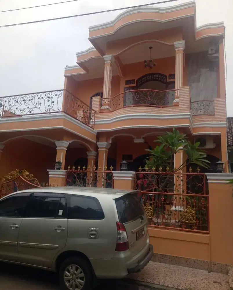 Disewakan Rumah 2 Lantai di Bukit Cimanggu City Bogor