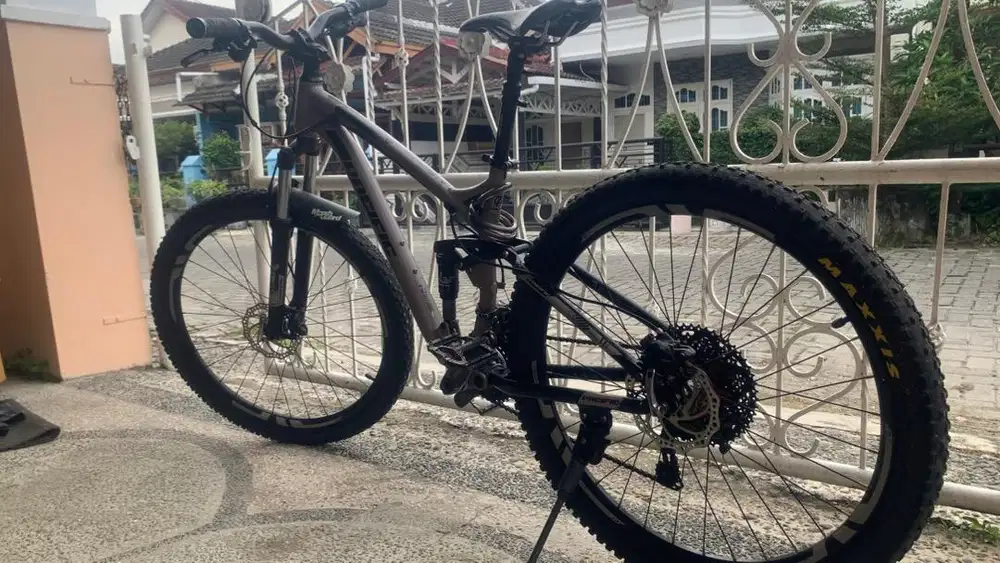 Pacific 27.5 Mtb Customized