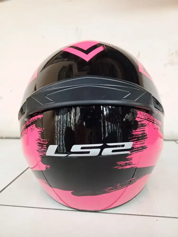 Helm LS2 Chroma Magenta, brand Spanyol, langka dan tdk msuk psar Asia
