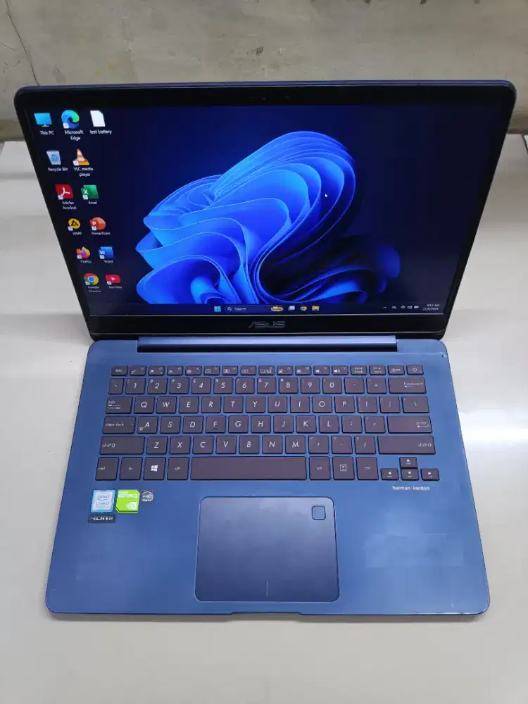 Laptop second, asus, core i7 gen8, ram 16gb, ssd 512gb, VGA 2gb