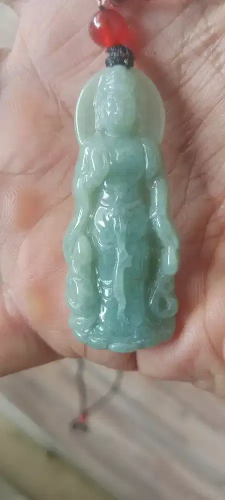 Jadeite jade giok Burma type A