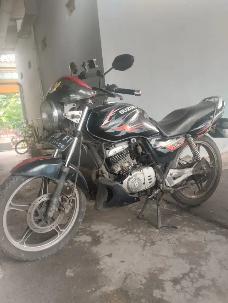 Motor kesayangan sehari hari dipakai