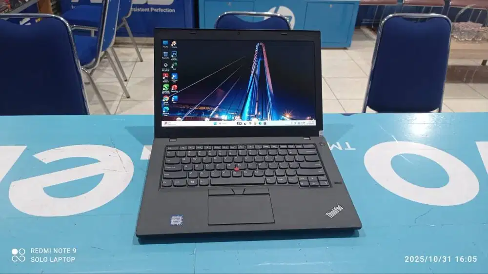 LENOVO THINKPAD T460 LIKE NEW CORE i5 RAM 8GB SSD 256GB KINERJA CEPAT