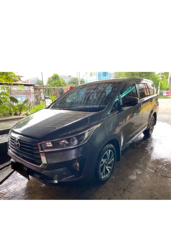 Toyota Kijang Innova 2022 Bensin