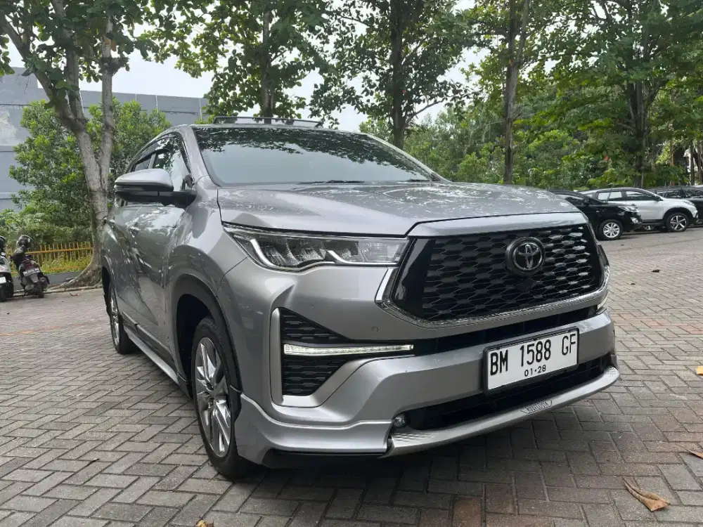 Zenix Q Hybrid CVT TSS Modelistar 2023 nik 2022 KM 20 Ribuan