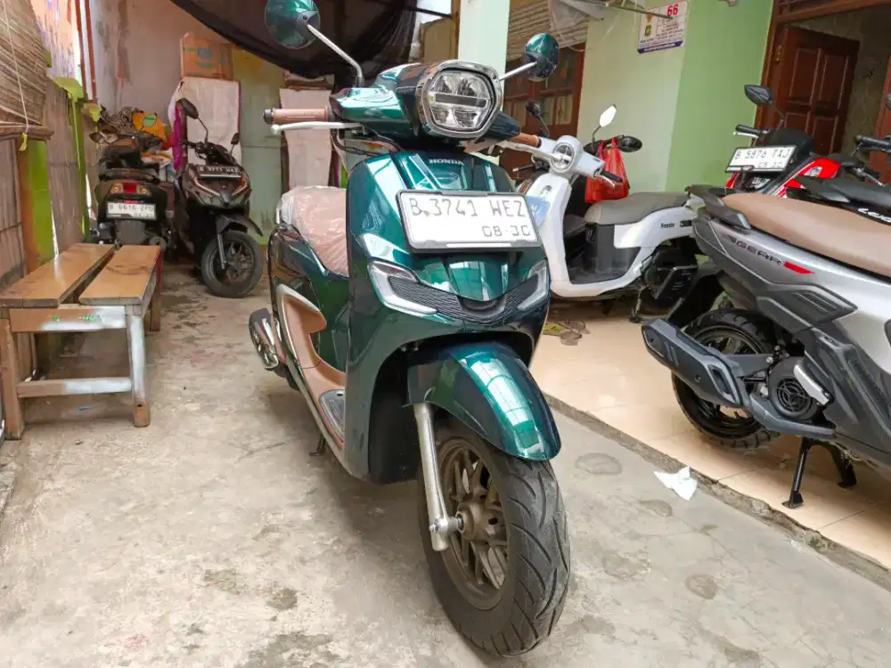 KM 600 HONDA STYLO 160 ABS 2025 LIKE NEW DI CILEDUG BLN 8 BISA TT 2024