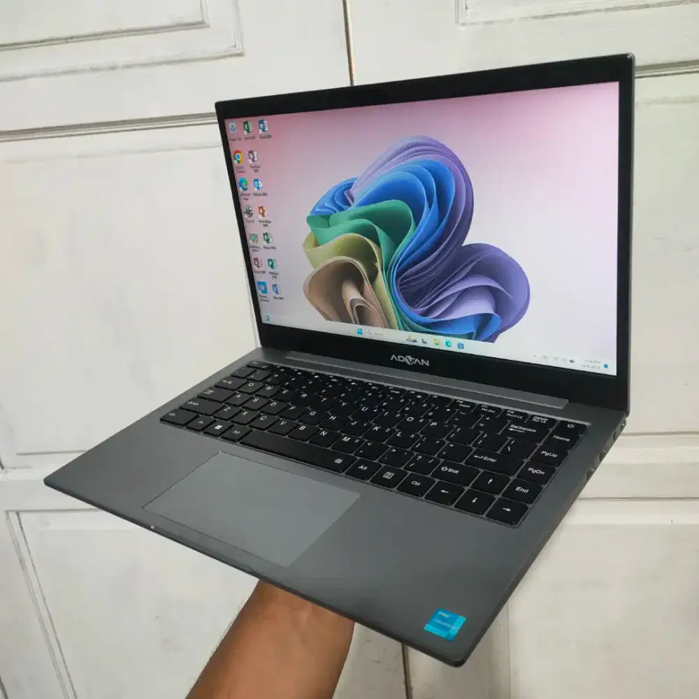 Laptop Tipis Advan Soulmate 1405 Intel N4020 DDR4 SSD 128GB