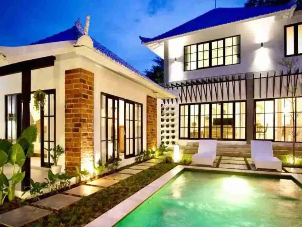 VILA MEWAH DENGAN LINGKUNGAN TENANG DAN ASRI DI KAWASAN CANGGU