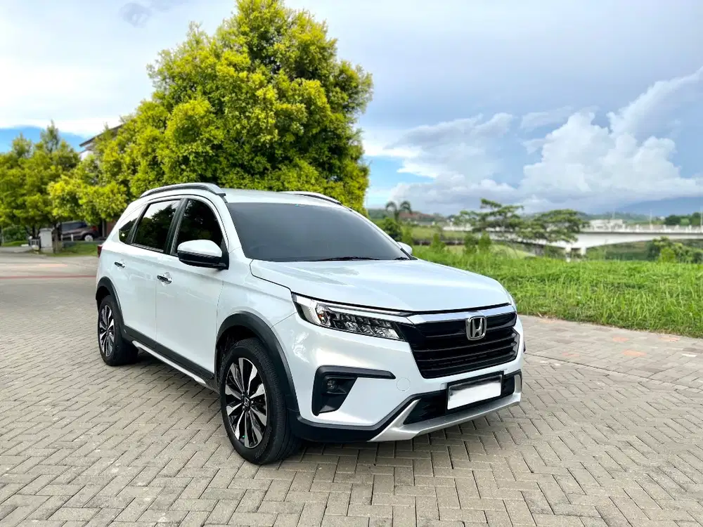 BRV Prestige Sensing 2022 Matic Putih