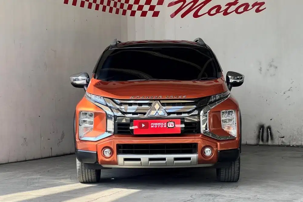 Mitsubishi Xpander Cross Premium AT 2020 Orange
