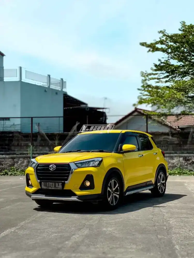 Daihatsu Rocky R ADS 1.0 Turbo 2021 
SURAT-SURAT LENGKAP
Mesin sehat