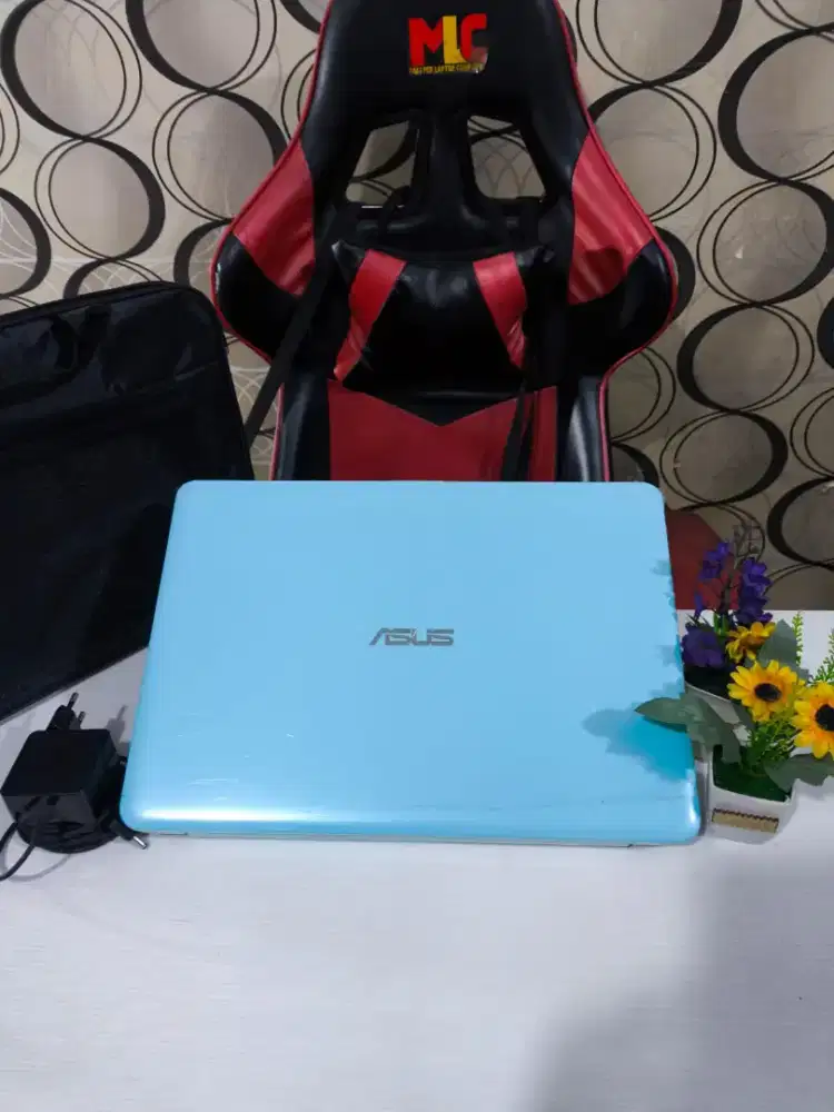 Laptop ASUS VIVOBOOK X441NA SKYBLUE SSD