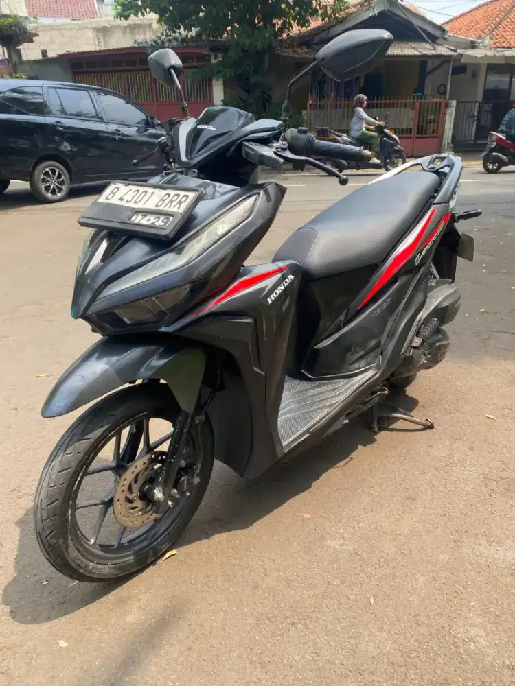 HONDA VARIO 125 TAHUN 2018 PAJAK PANJANG
