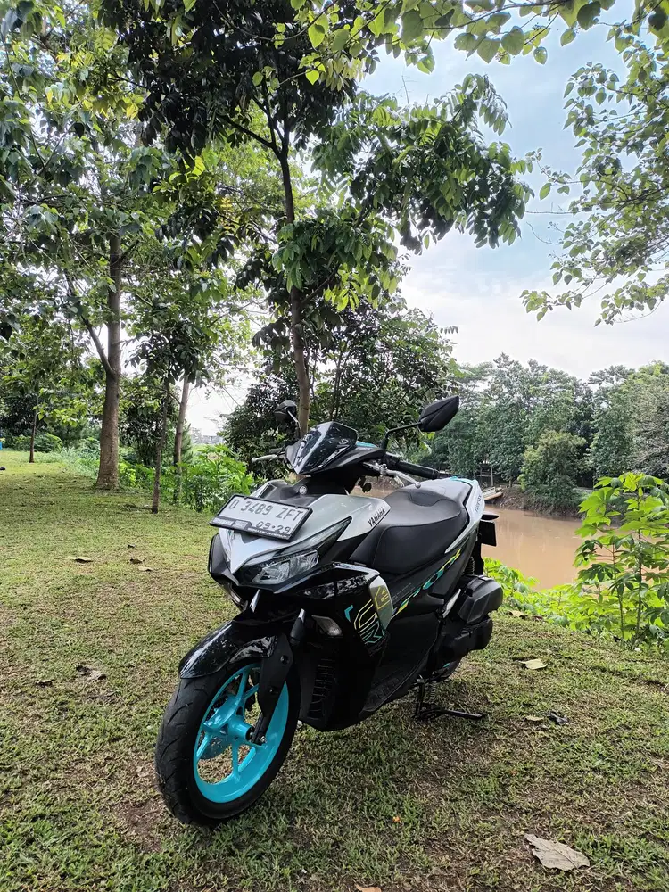 NEW YAMAHA AEROX 155 STD 2024 LIKE NEW