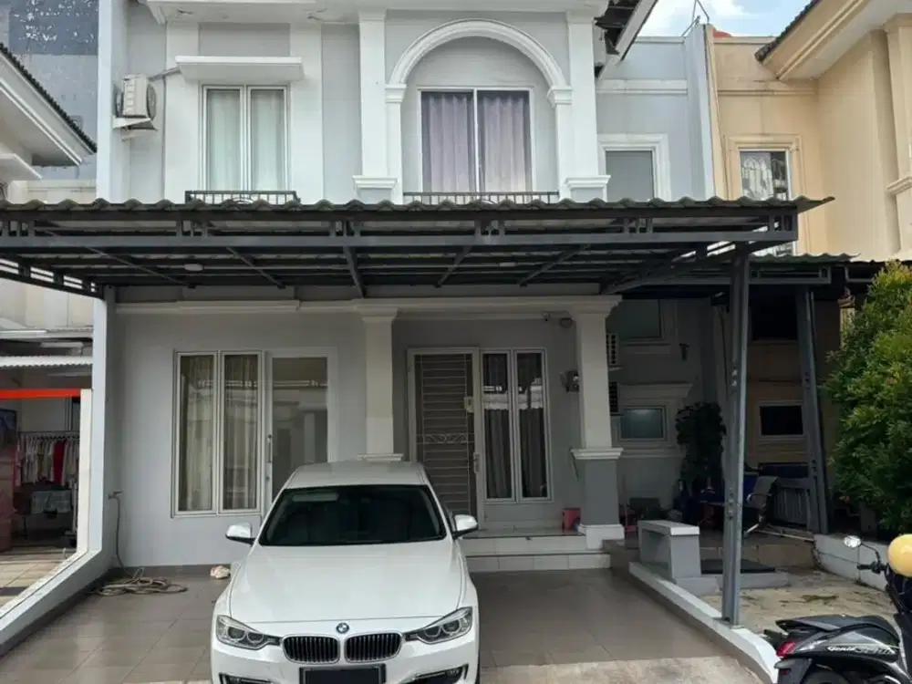 Dijual Cepat Rumah 2 Lt di Cluster IL Rosa Gading Serpong. Sudah Renovasi