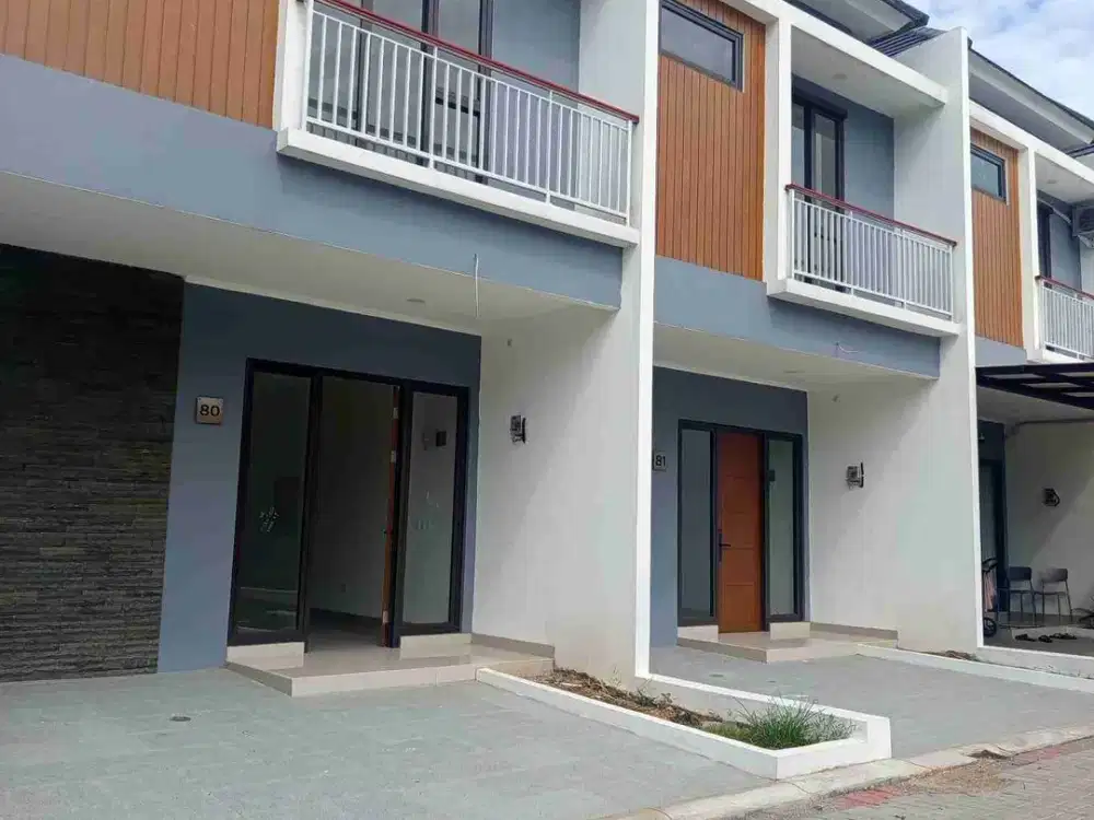 Dijual rumah 2 lantai ready stock KT 3 Tangerang Selatan