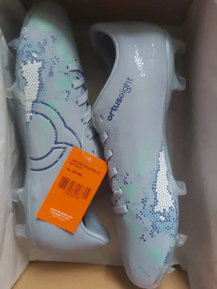 SEPATU BOLA ORTUSEIGHT CATALYST CELESTIAL FG
