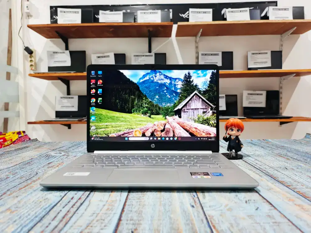 Laptop Second HP 14S-DQ0501TU/Celeron N4120/ RAM 4 GB