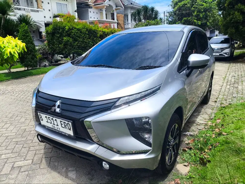 Xpander 2019 low km 50rb Pribadi dr baru BU jual cepat aja