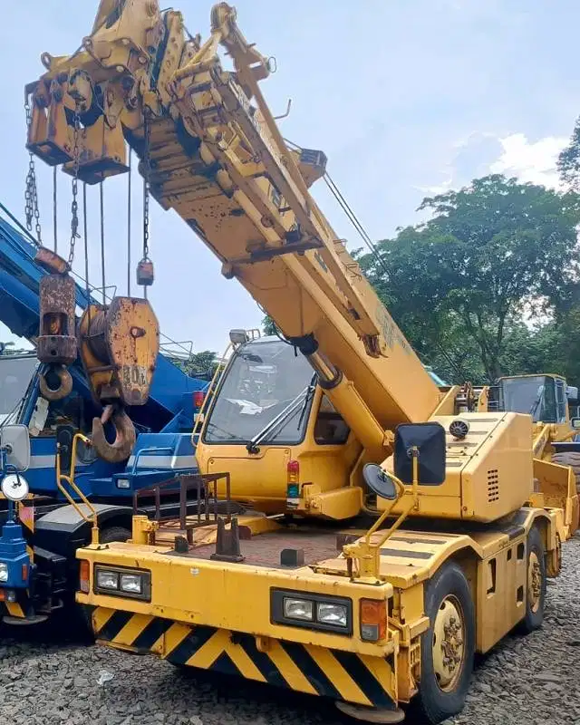 Dijual Rough Terrain Crane Tadano TR100M-1 Ex. Import Tahun 2019