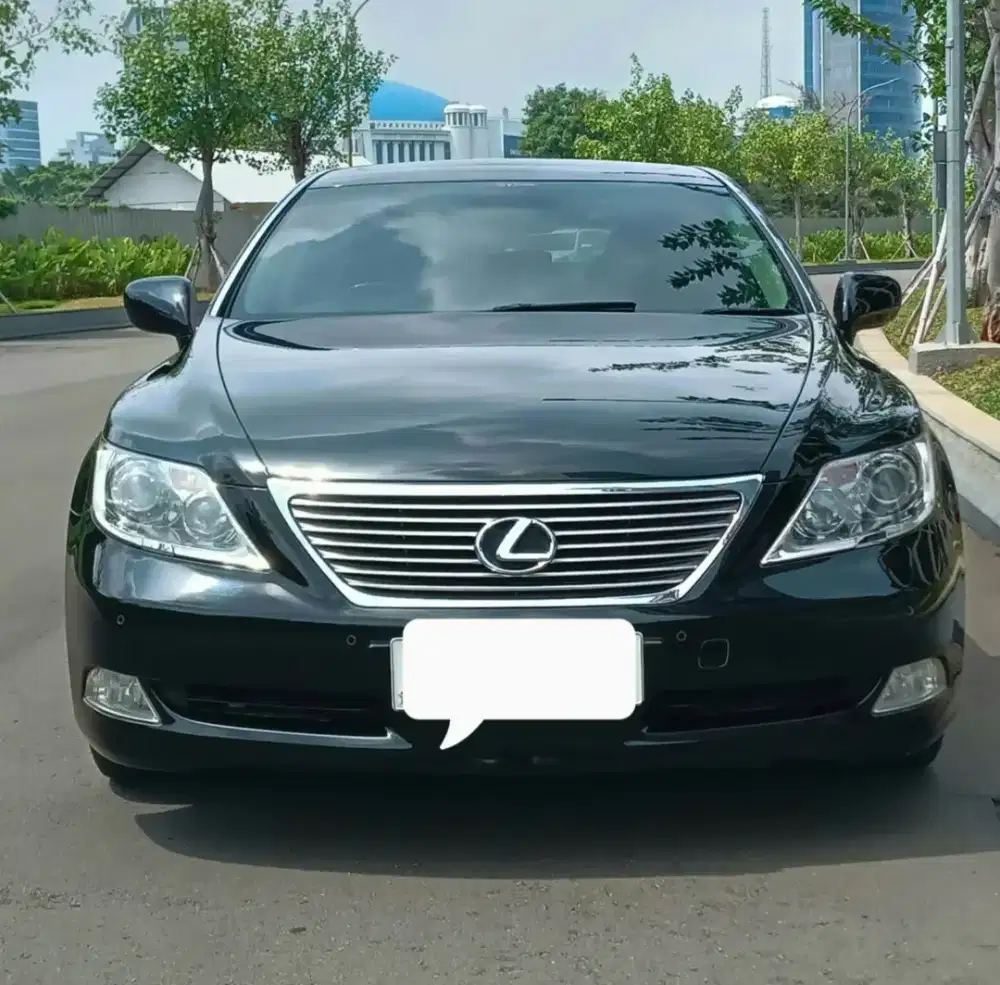 Lexus LS460L AT Black Met Tahun 2008
