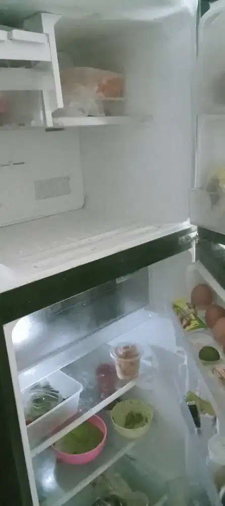 Dijual kulkas 2 pintu low watt