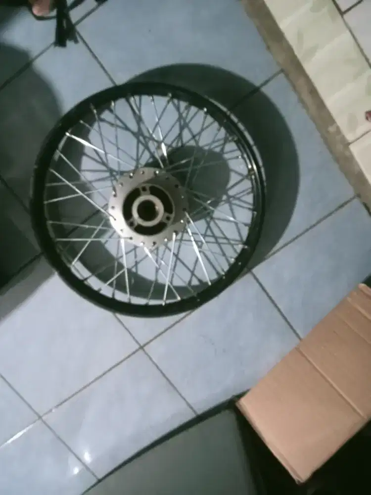 Velg belakang cakram