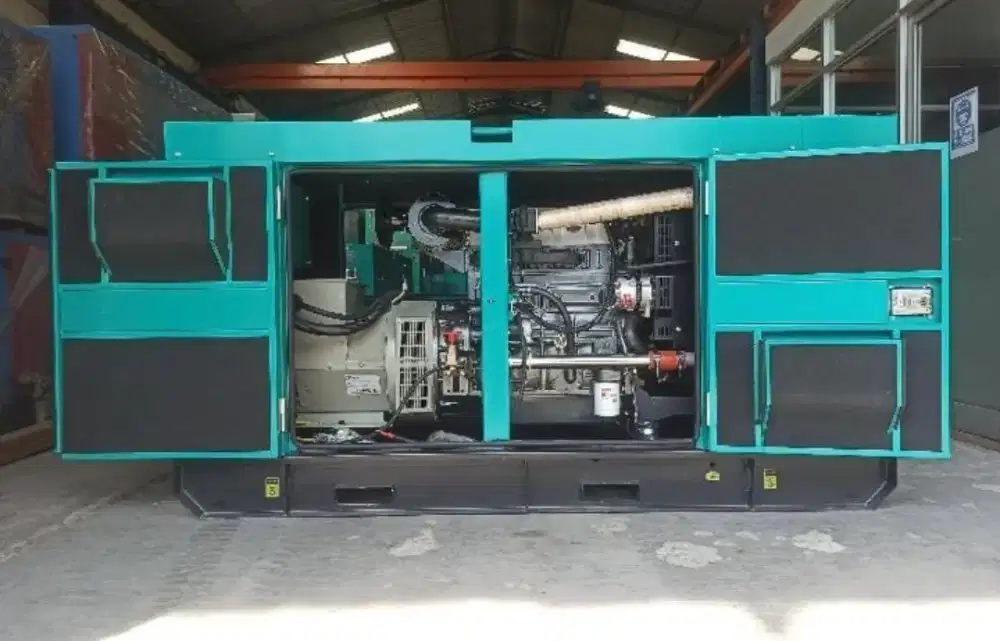 JUAL GENSET SILENT 40 KVA BARU MURAH BAGUS KUAT DAN  HANDAL